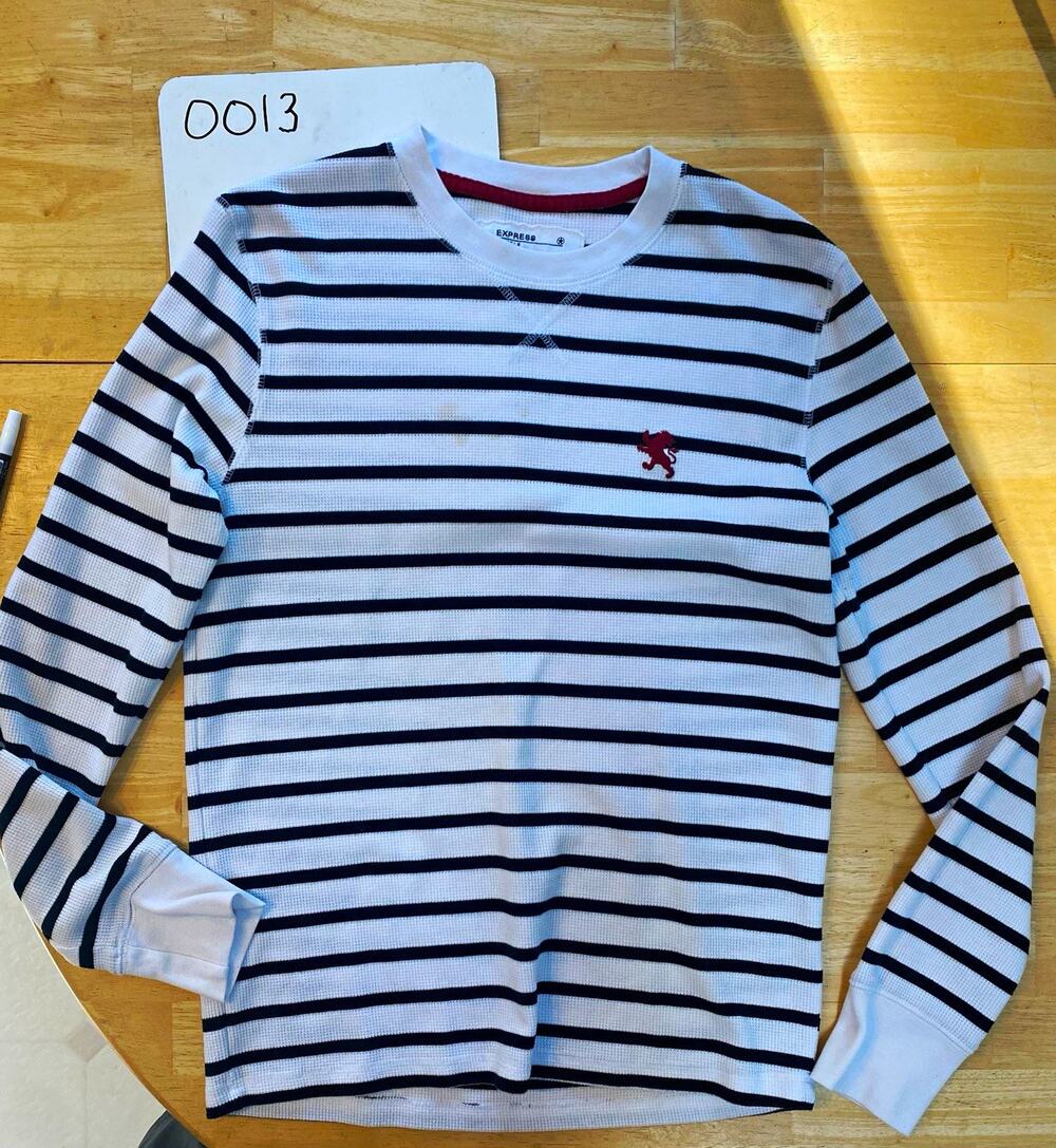 Express Waffle Knit Striped Thermal Sleeve Crew Neck Shirt Red Lion Logo Men L